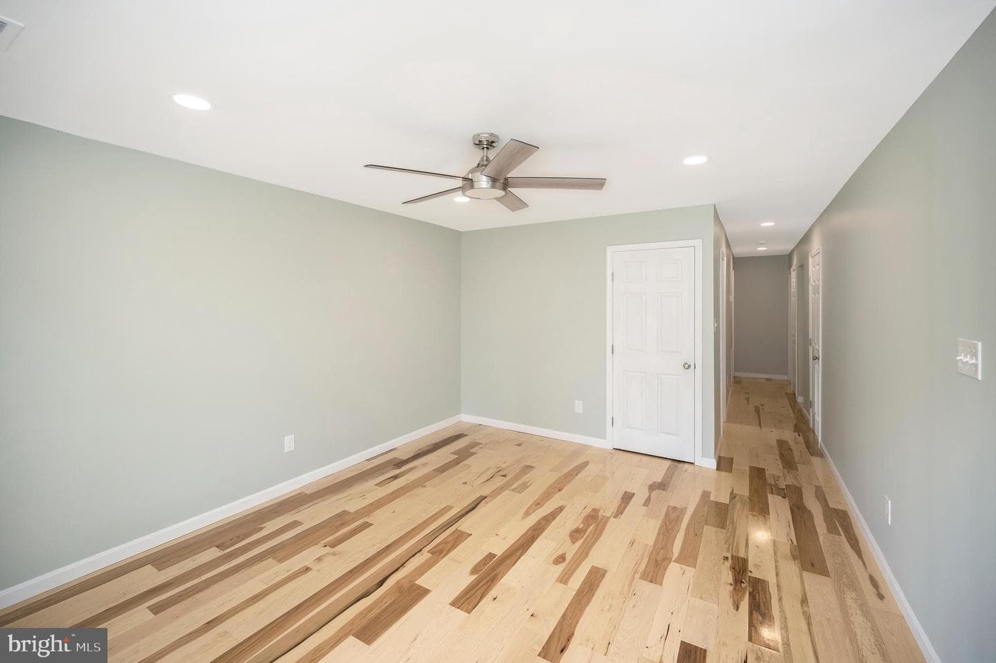 325 Elmwood Drive photo 37