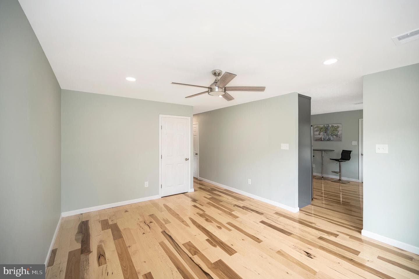 325 Elmwood Drive photo 38