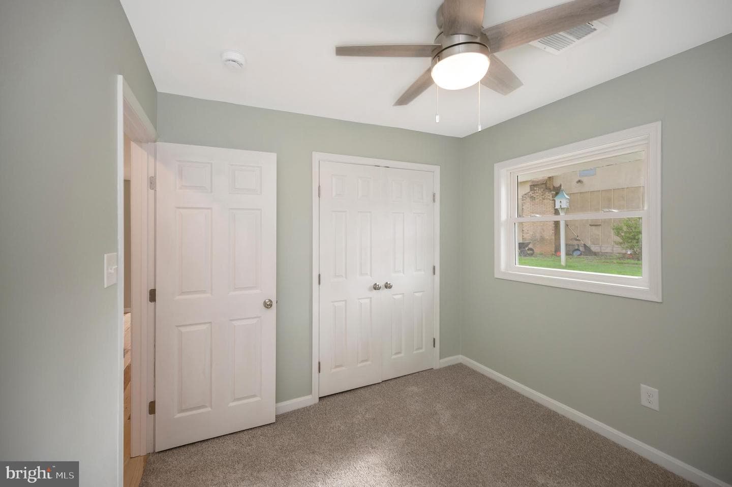 325 Elmwood Drive photo 42