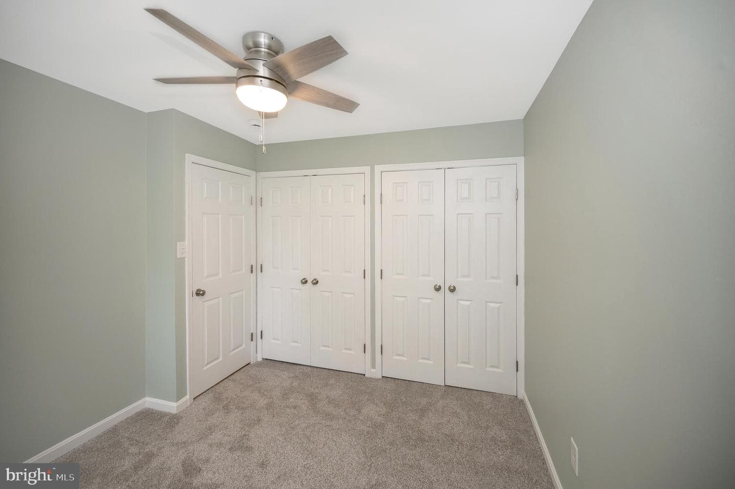 325 Elmwood Drive photo 48