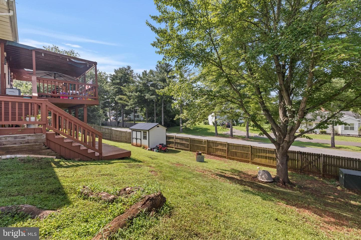 1568 Harrier Lane photo 32