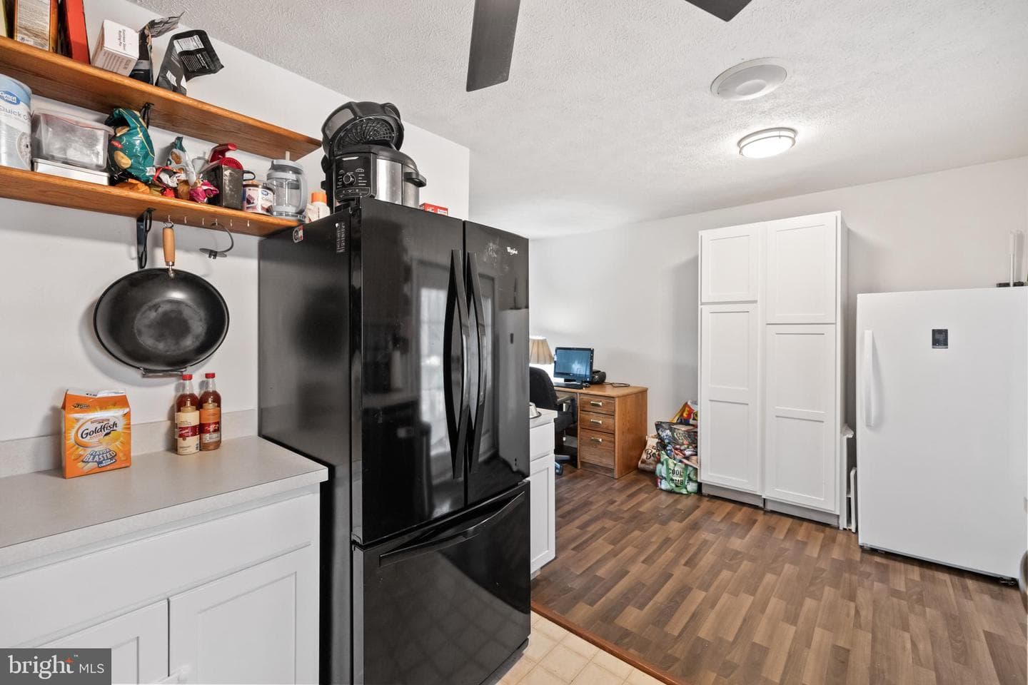 1568 Harrier Lane photo 9