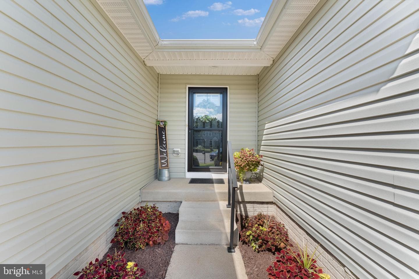 18132 Scenic Creek Lane photo 3