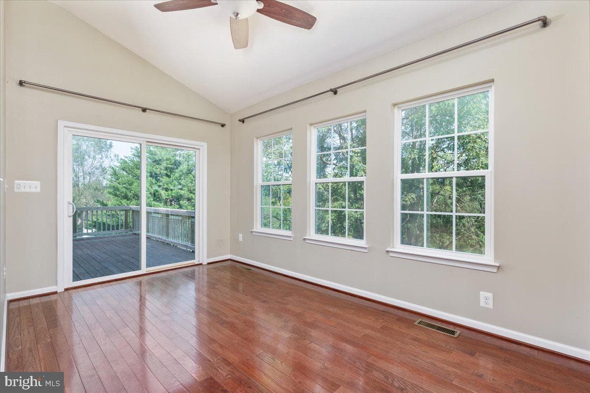 12025 Live Oak Drive photo 18