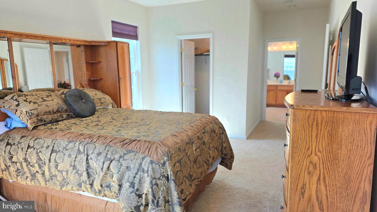 638 Hunters Road photo 18