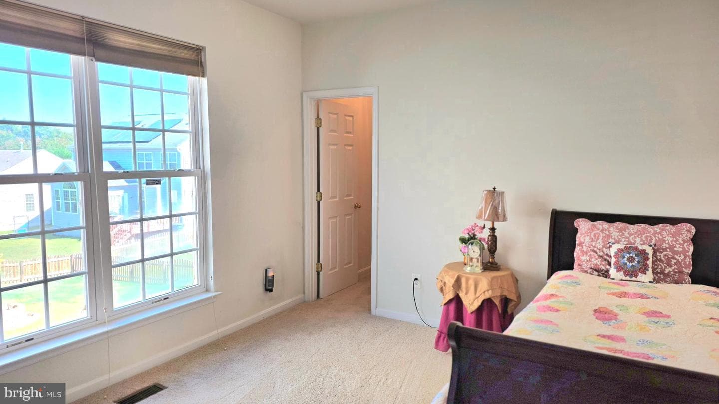 638 Hunters Road photo 25