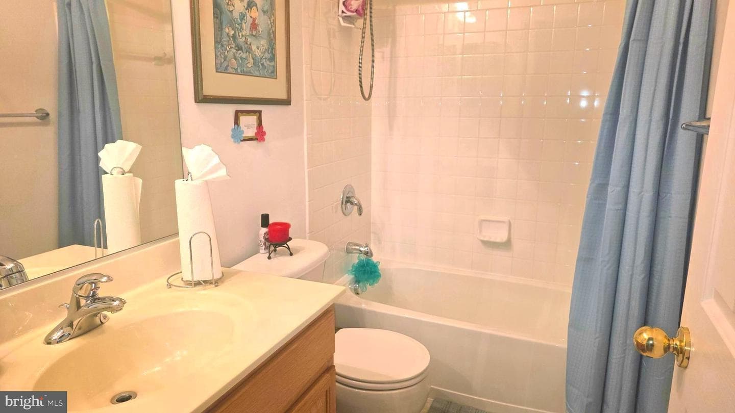 638 Hunters Road photo 26