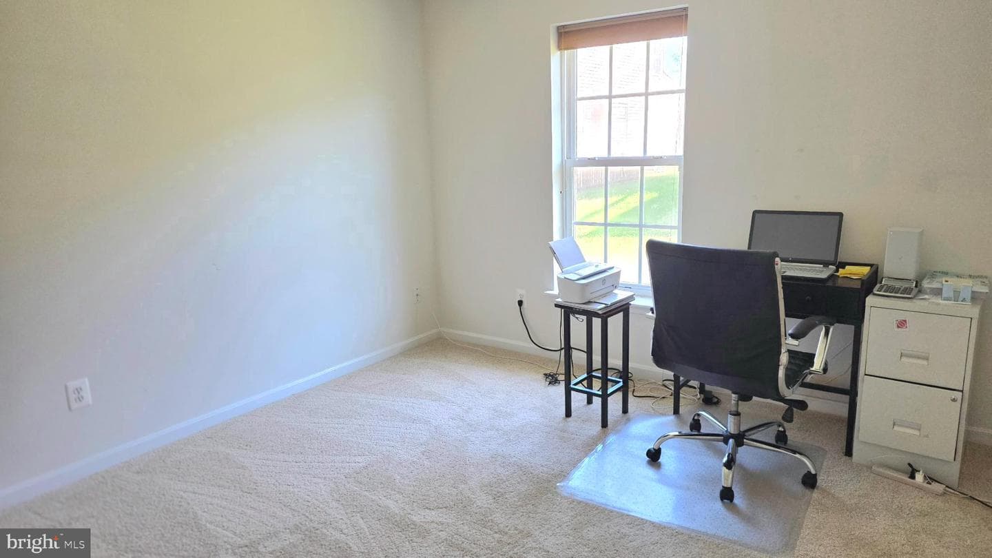 638 Hunters Road photo 32