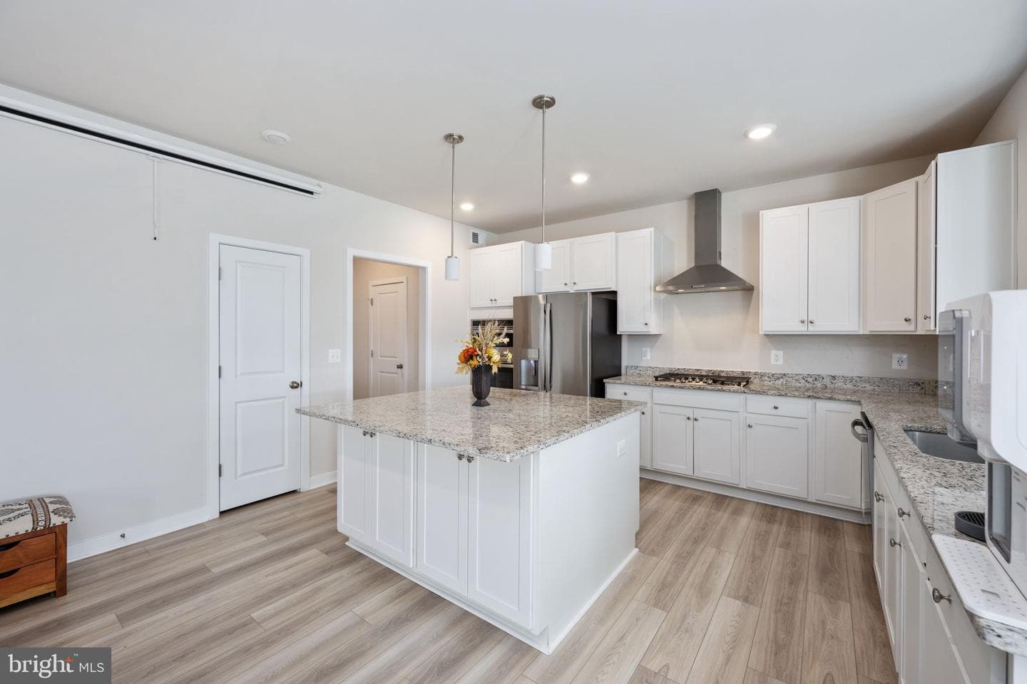 18142 Telford Drive photo 32