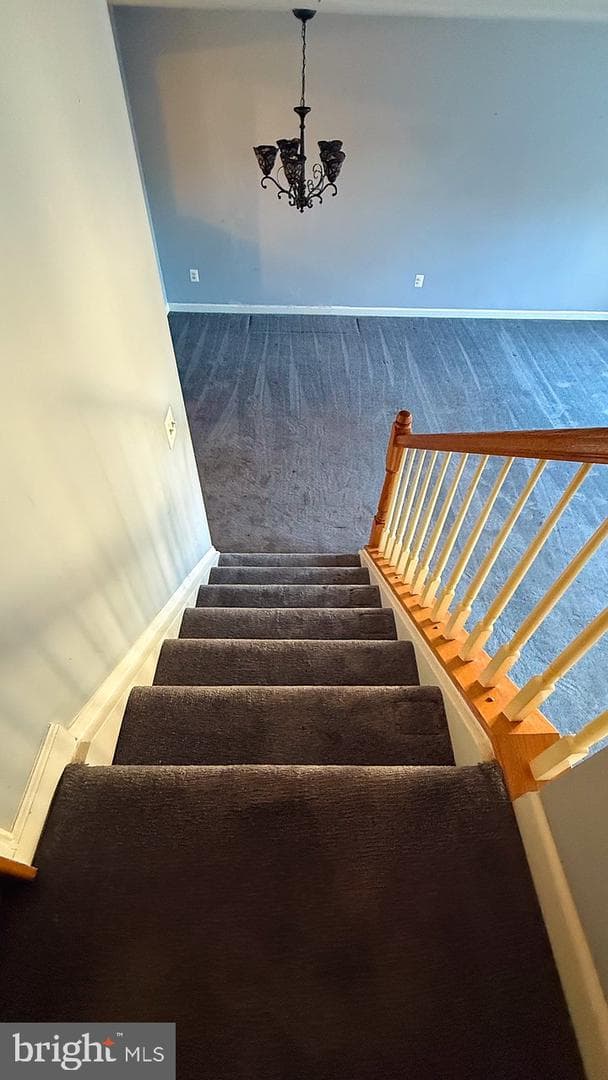 805 Gallows Court photo 6