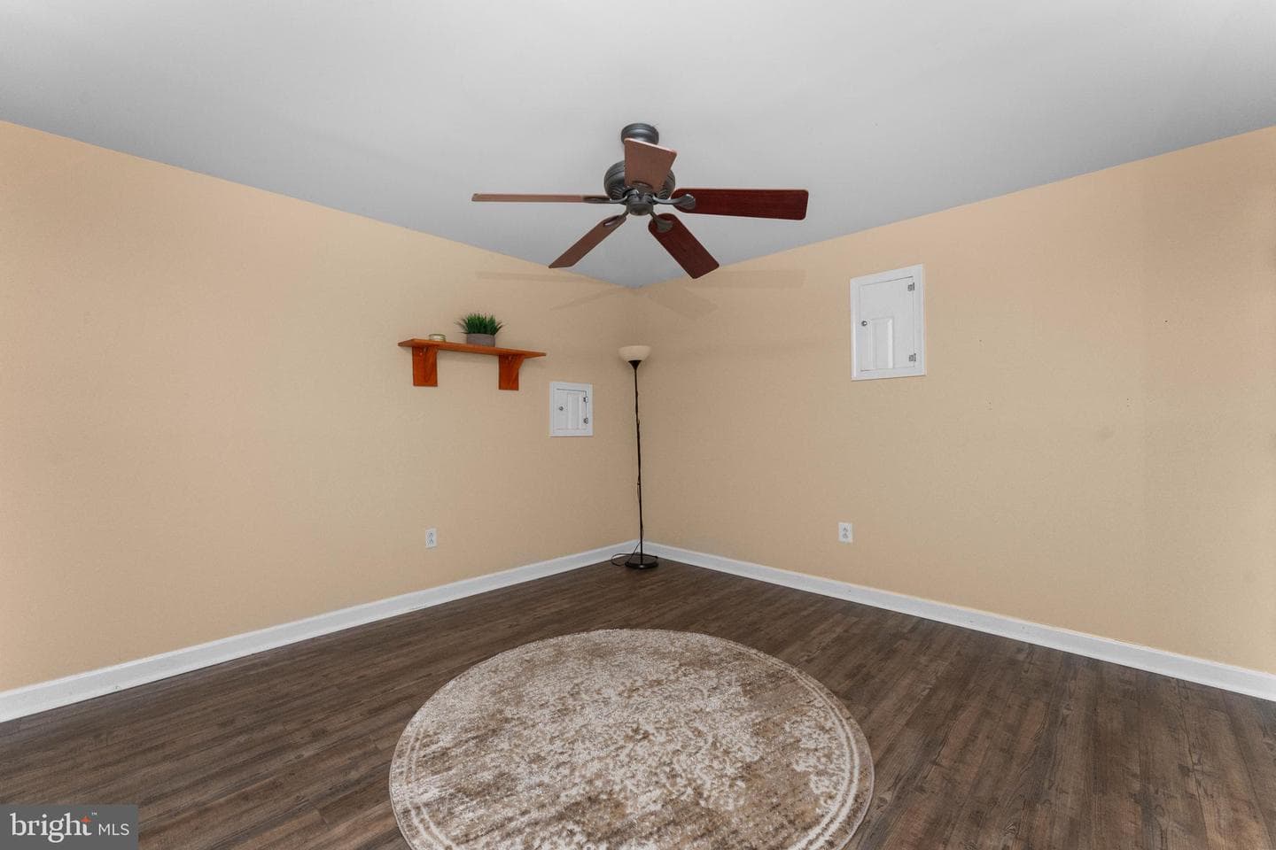 778 Colonels Court photo 29