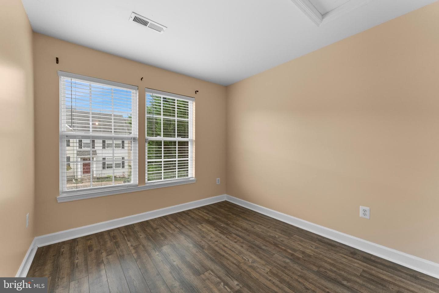 778 Colonels Court photo 35