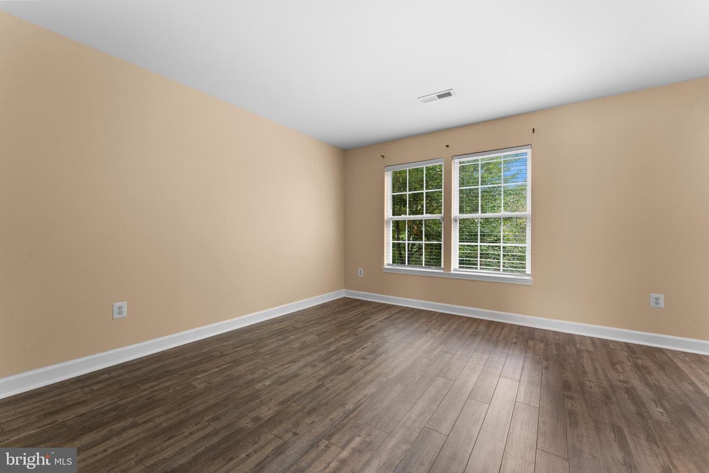 778 Colonels Court photo 38