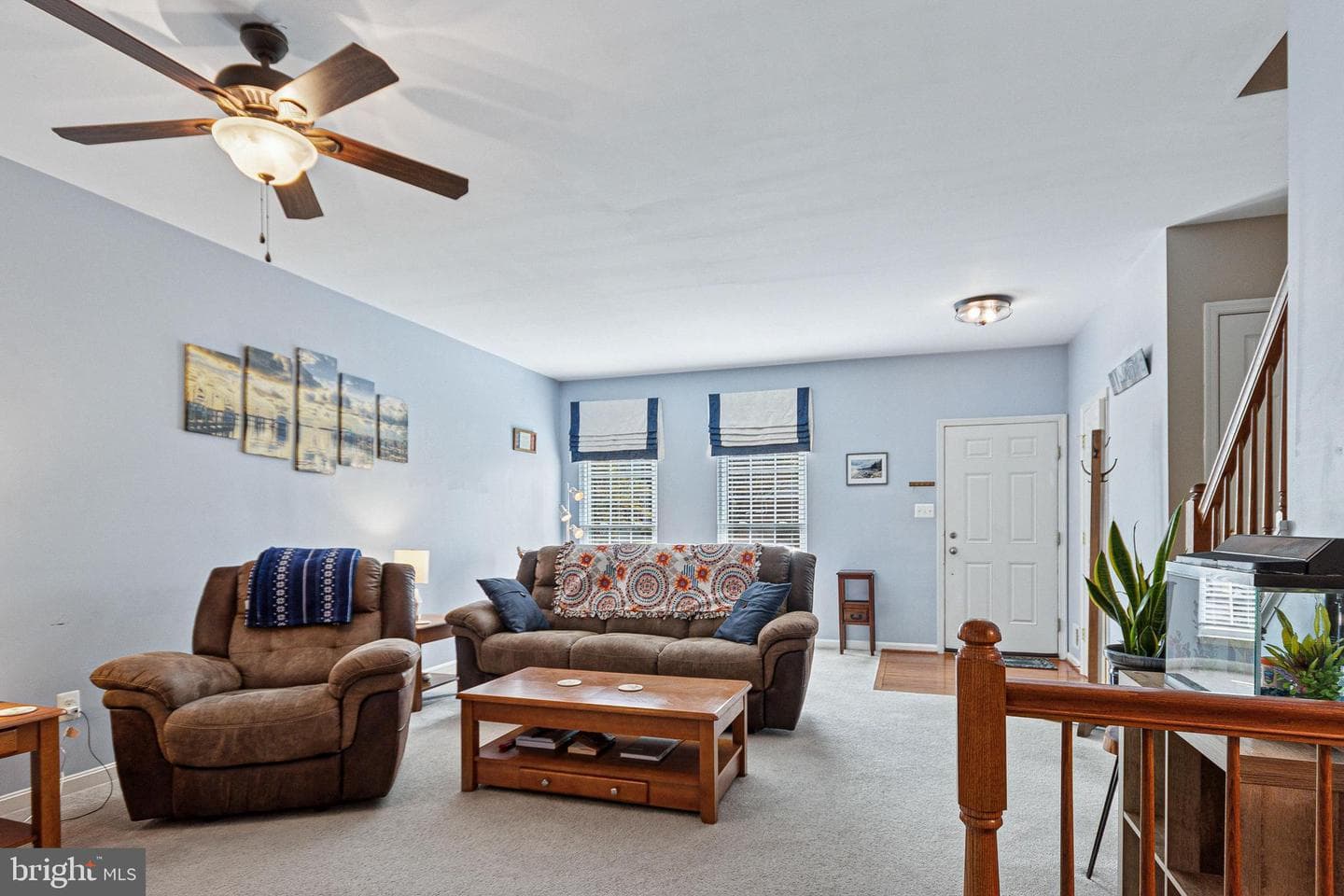 987 Longview Lane photo 7