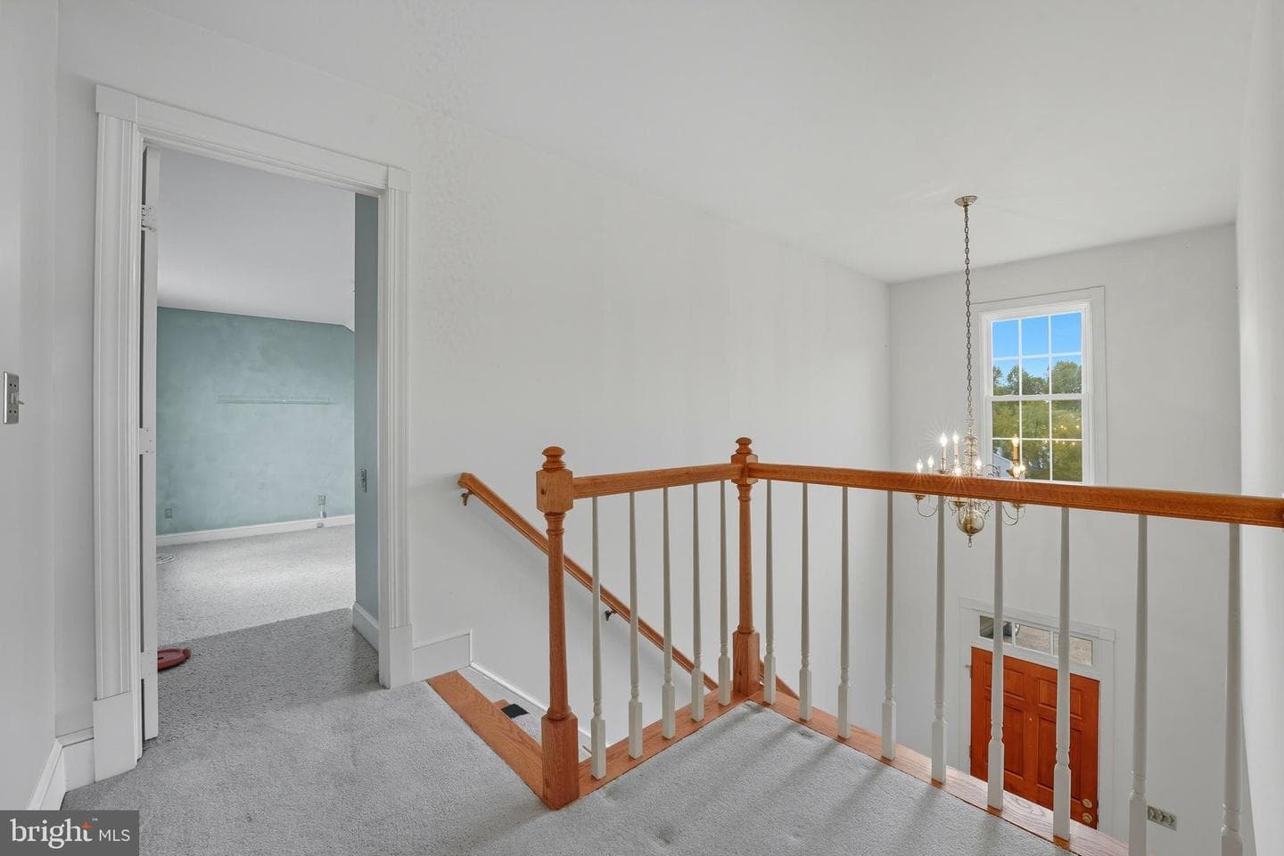 400 Greens Court photo 26