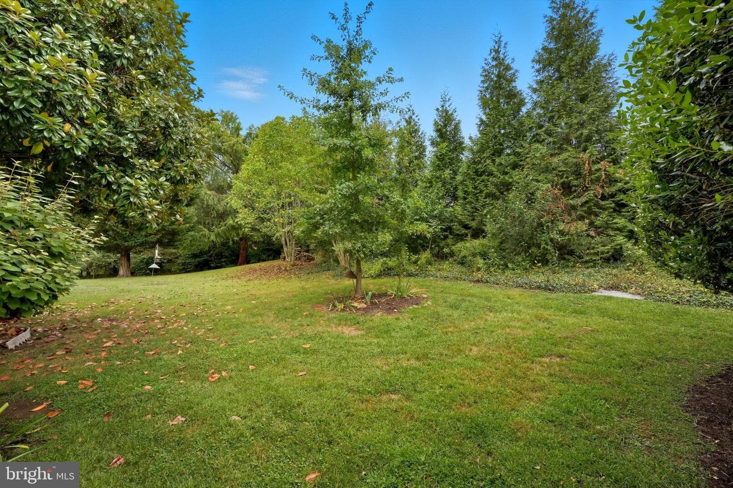 400 Greens Court photo 45