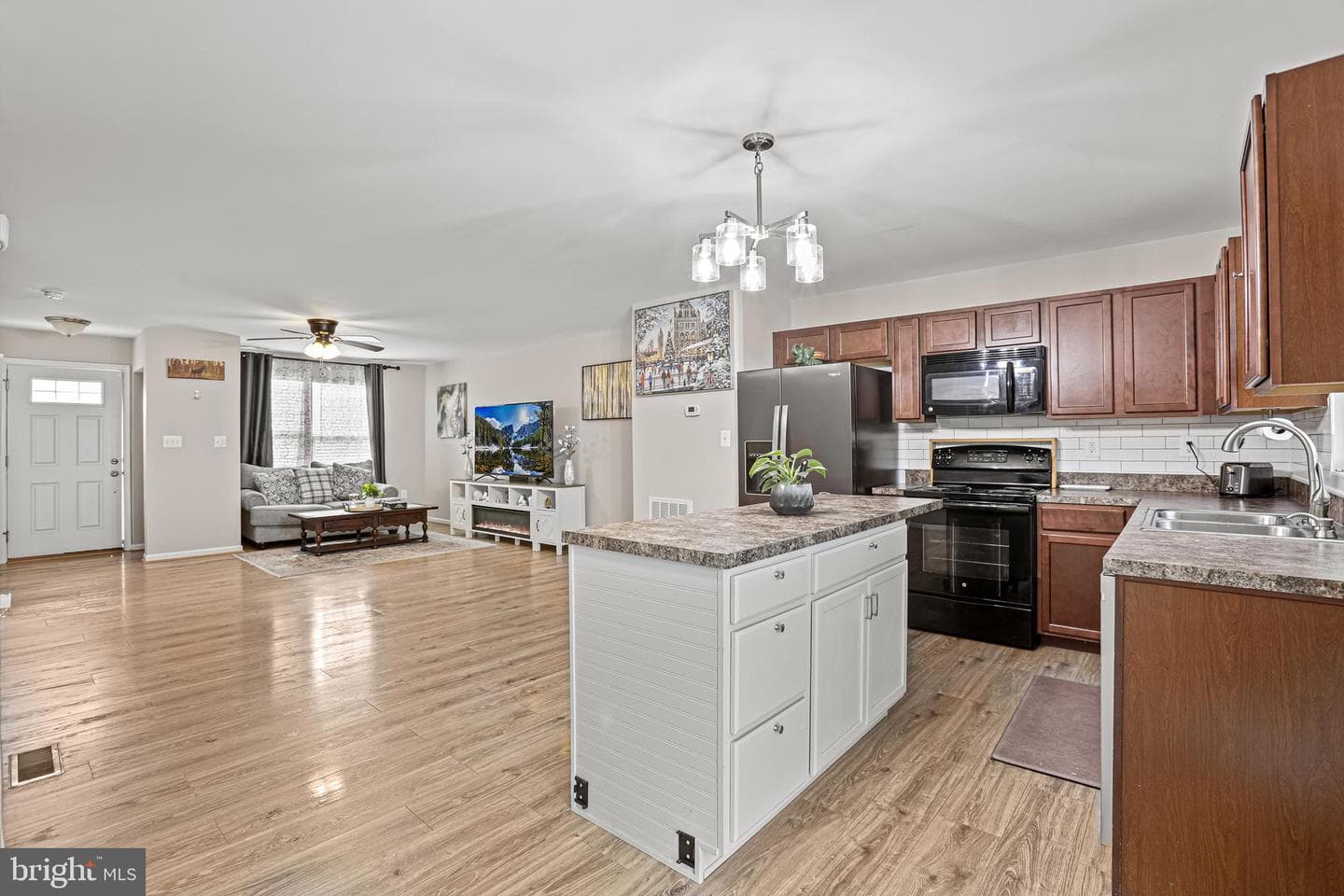 18026 Lakeford Drive photo 7