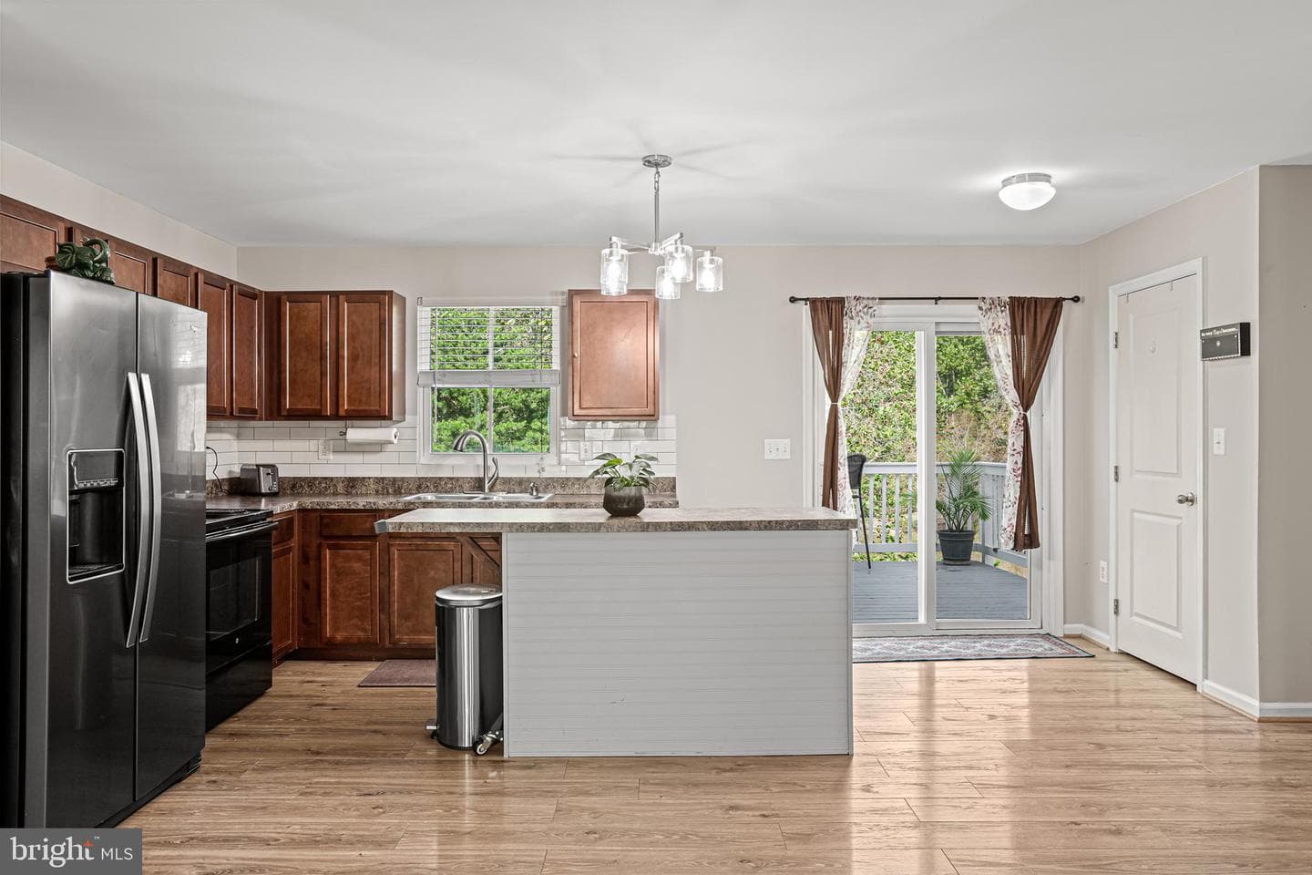 18026 Lakeford Drive photo 9