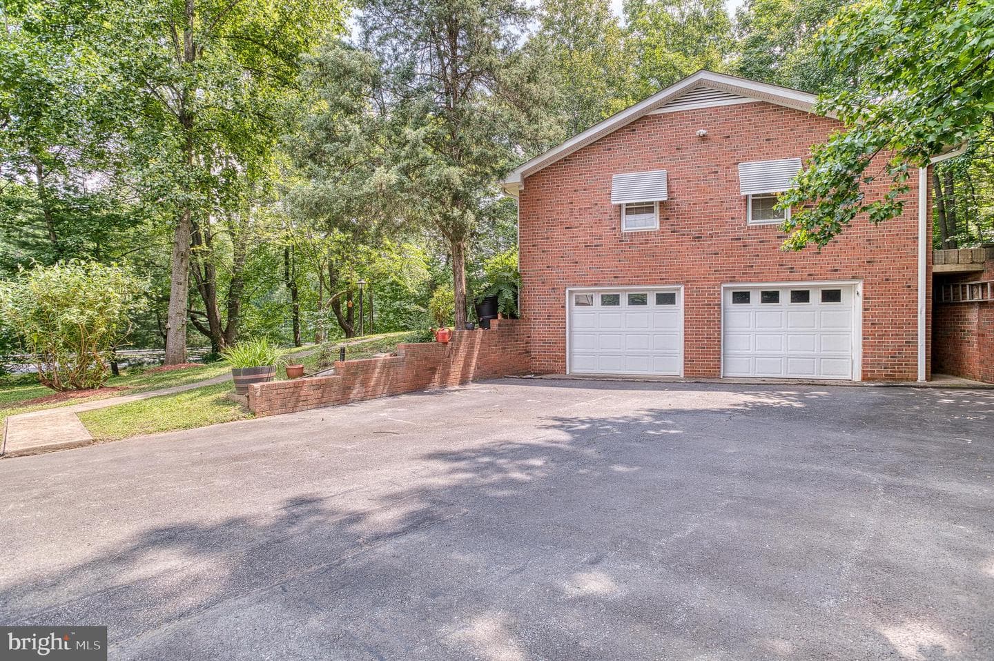 18305 Fox Mountain Lane photo 3