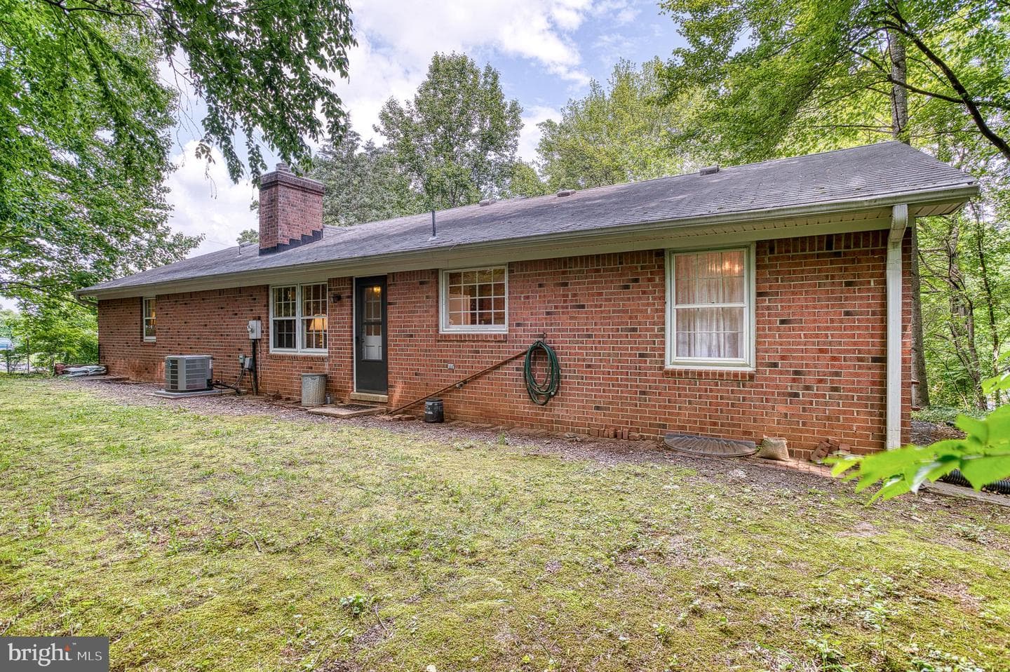 18305 Fox Mountain Lane photo 4