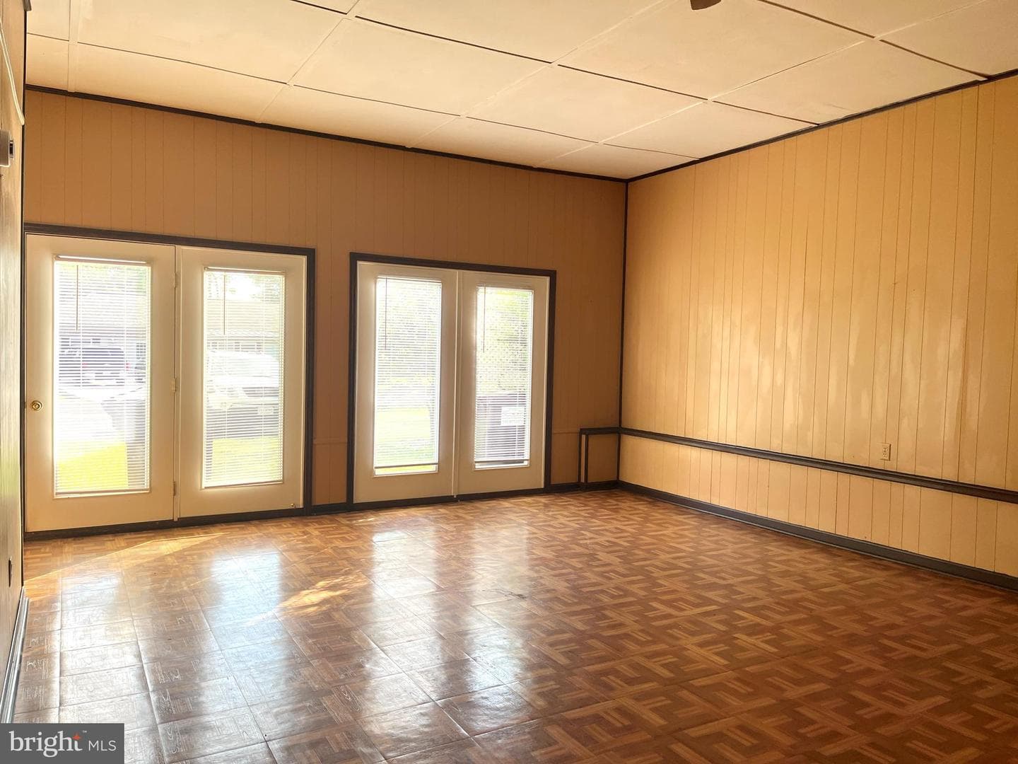 11285 Cedar Avenue photo 19