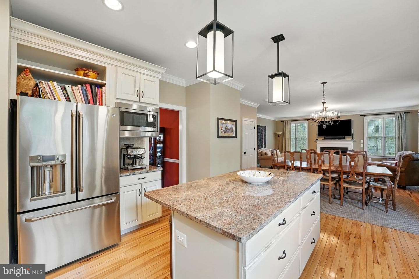 19254 Mabel Court photo 19