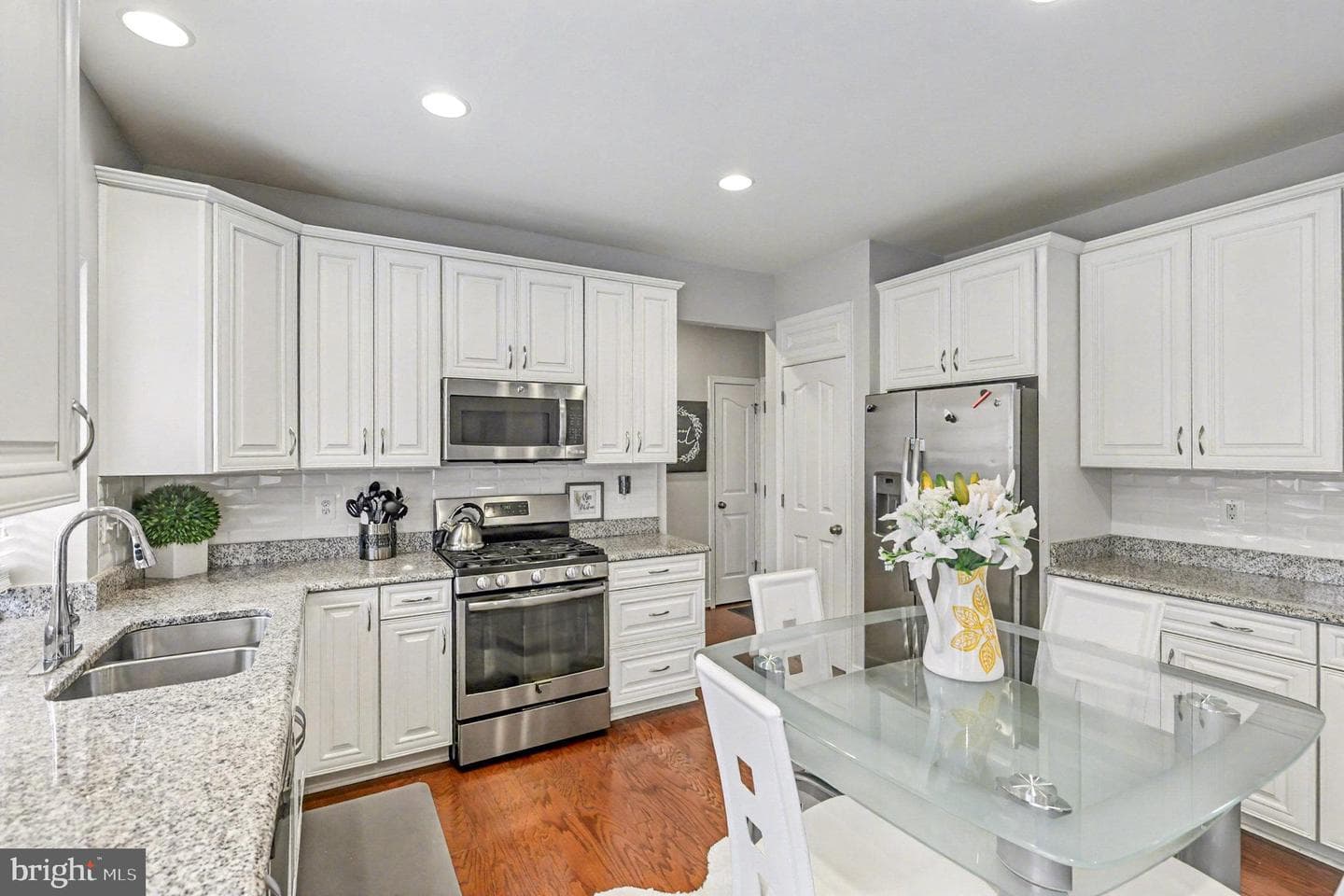 1904 Juniper Drive photo 12