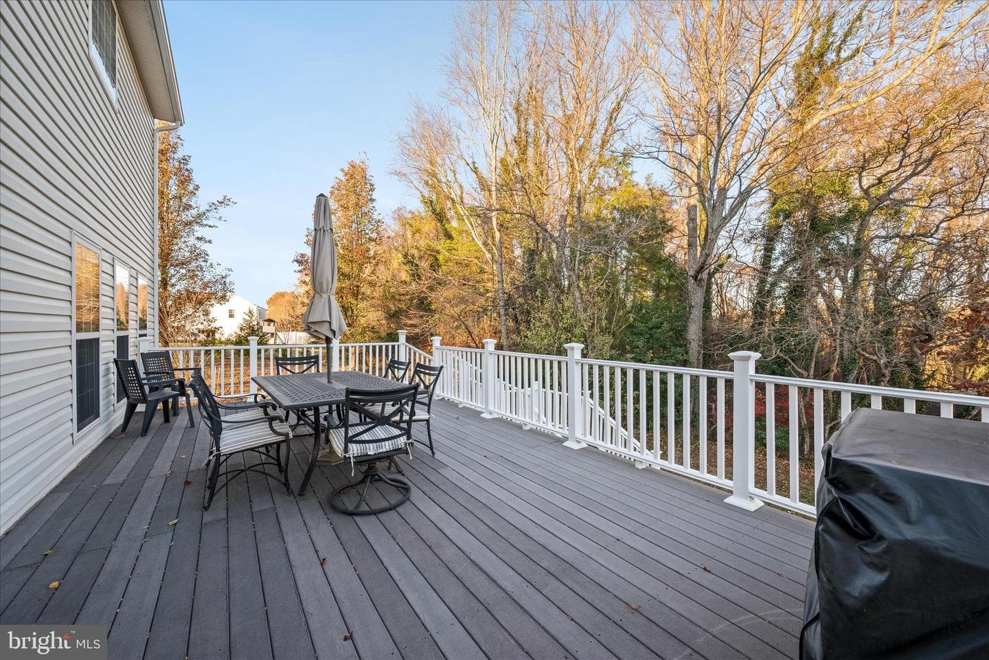 5051 Ridge View Court photo 21