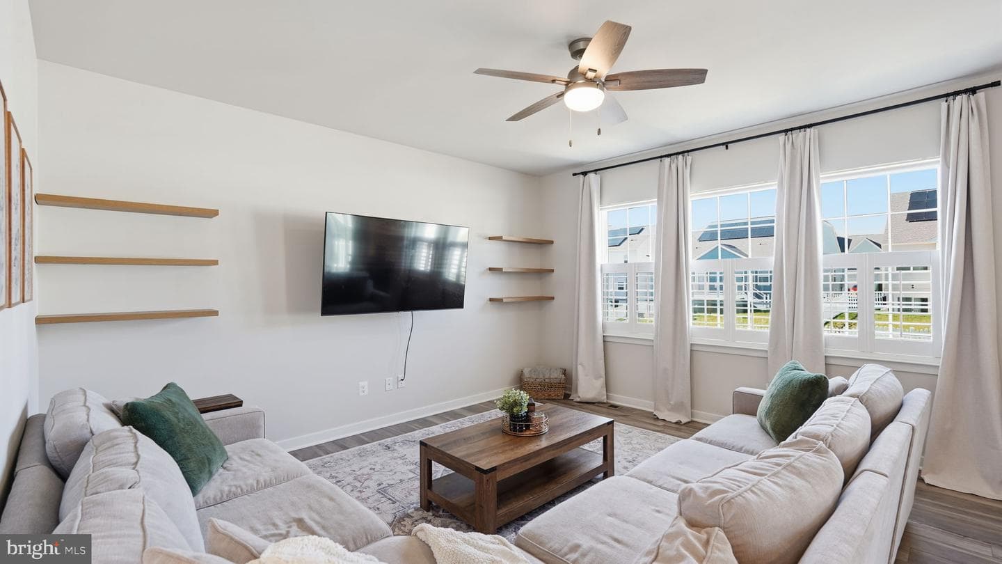 2124 Berwick Drive photo 13