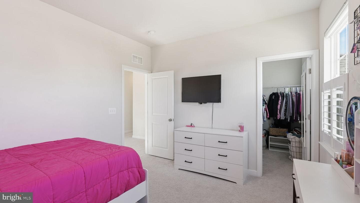 2124 Berwick Drive photo 30