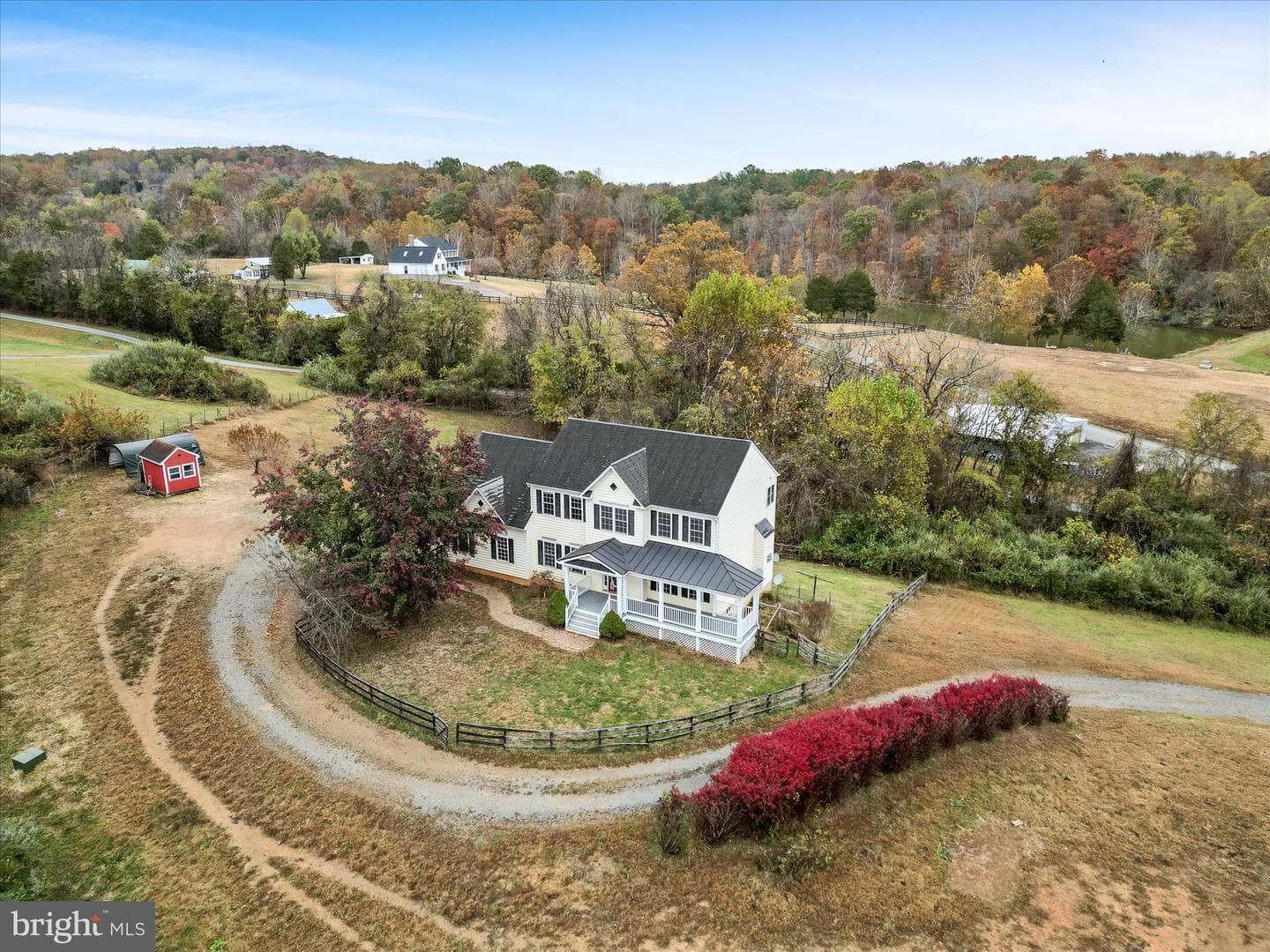 5194 Beach Ridge Lane photo 3