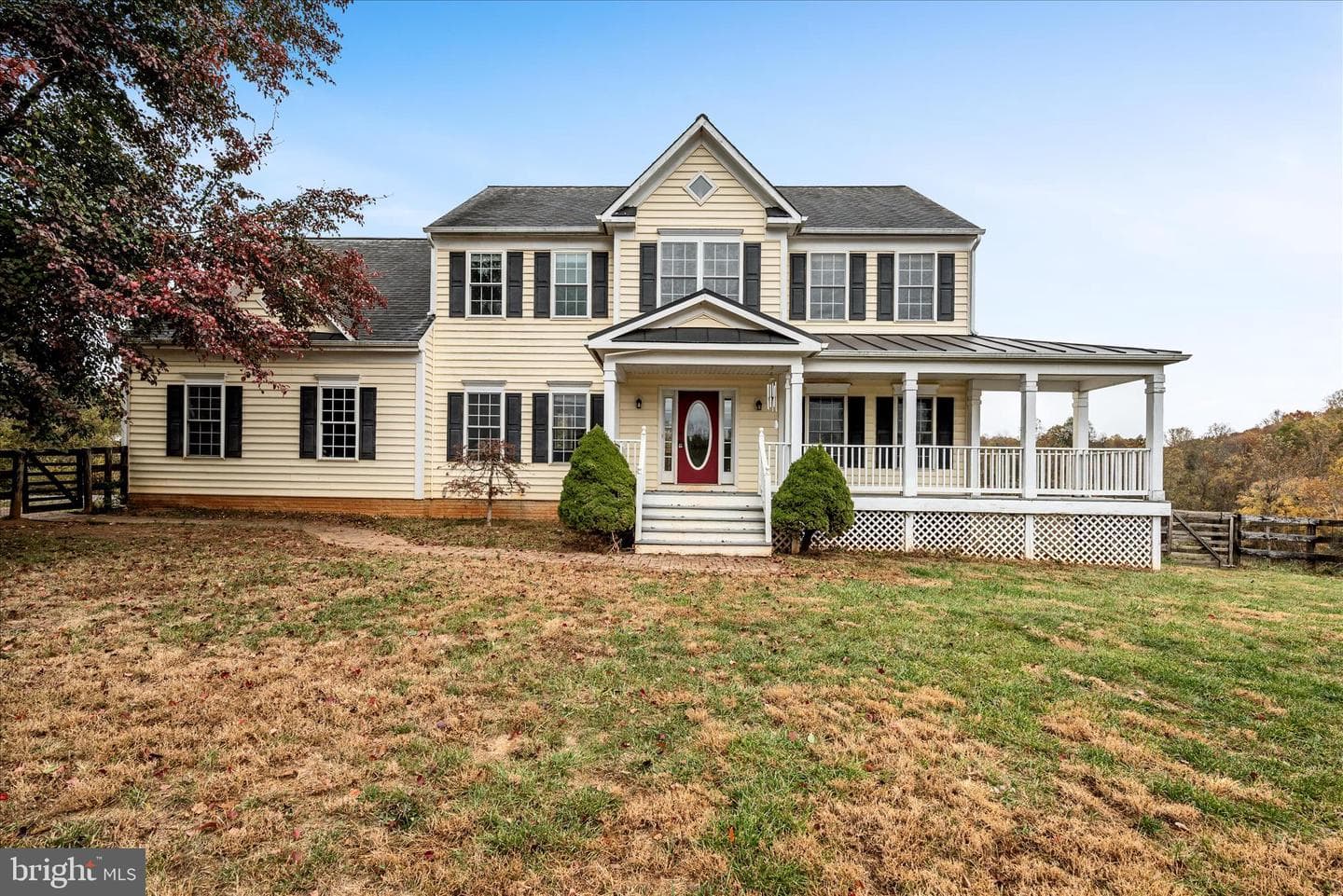 5194 Beach Ridge Lane photo 4