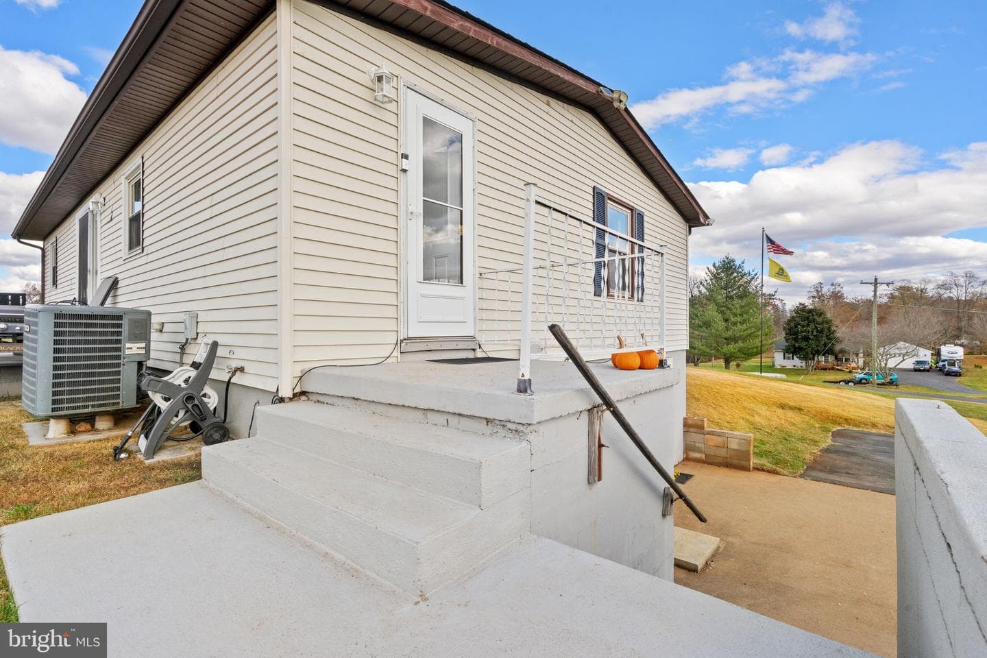 13376 Dutch Hollow Road photo 41