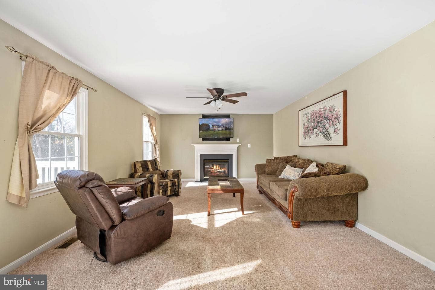 14028 Dutch Drive photo 32