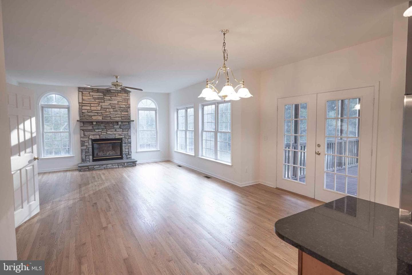 10497 Buchanan Lane photo 32
