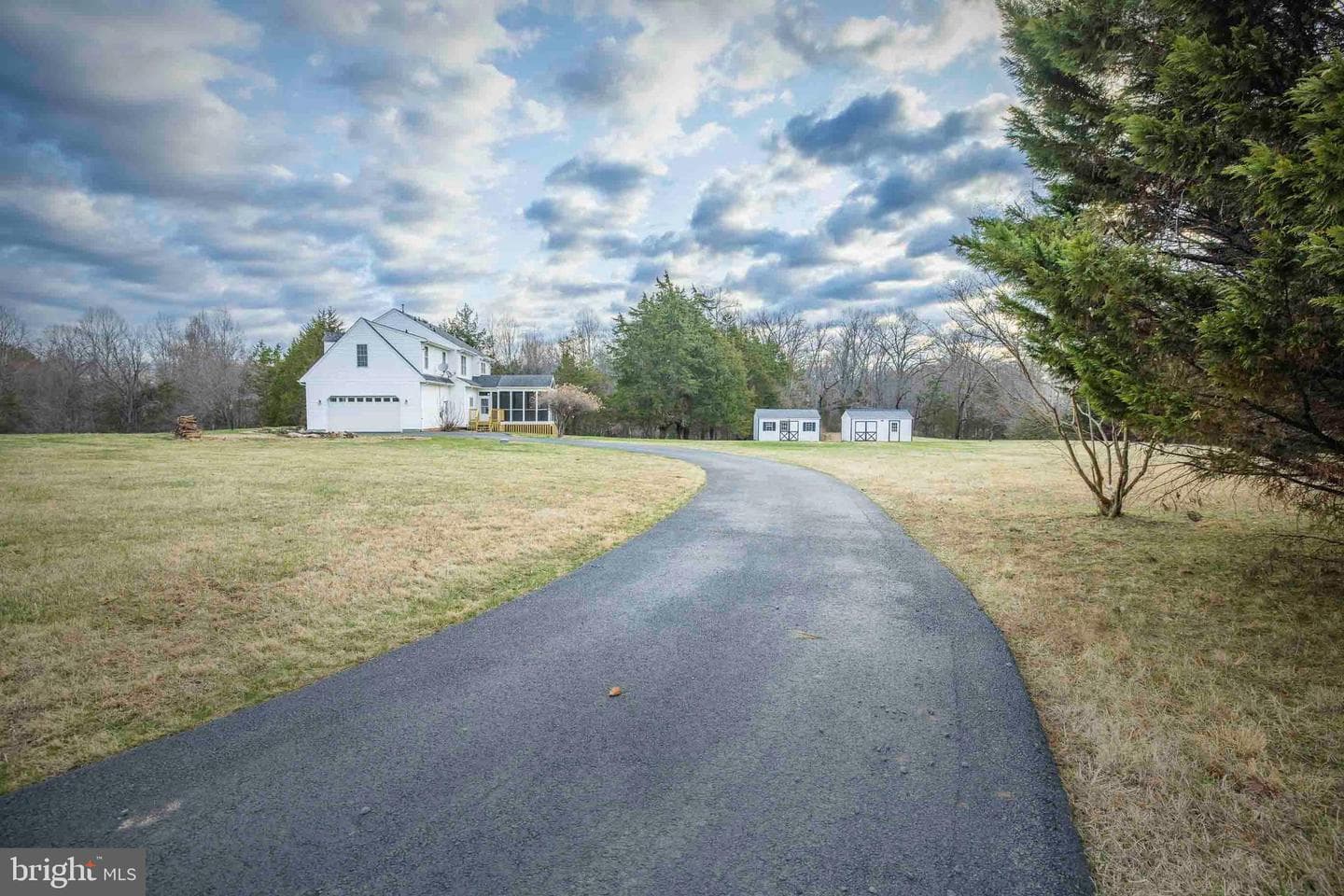 10497 Buchanan Lane photo 4