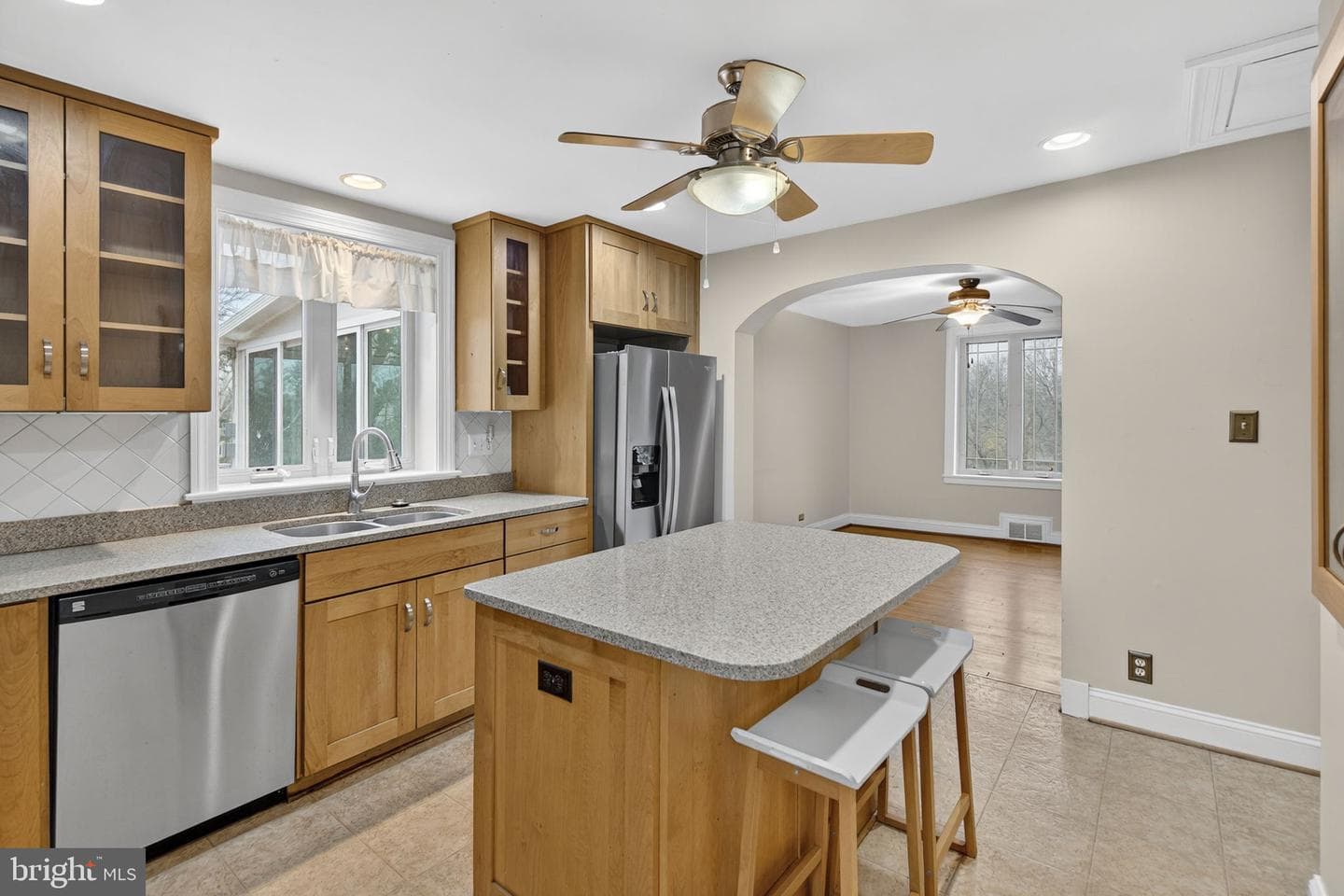 335 W Asher Street photo 12
