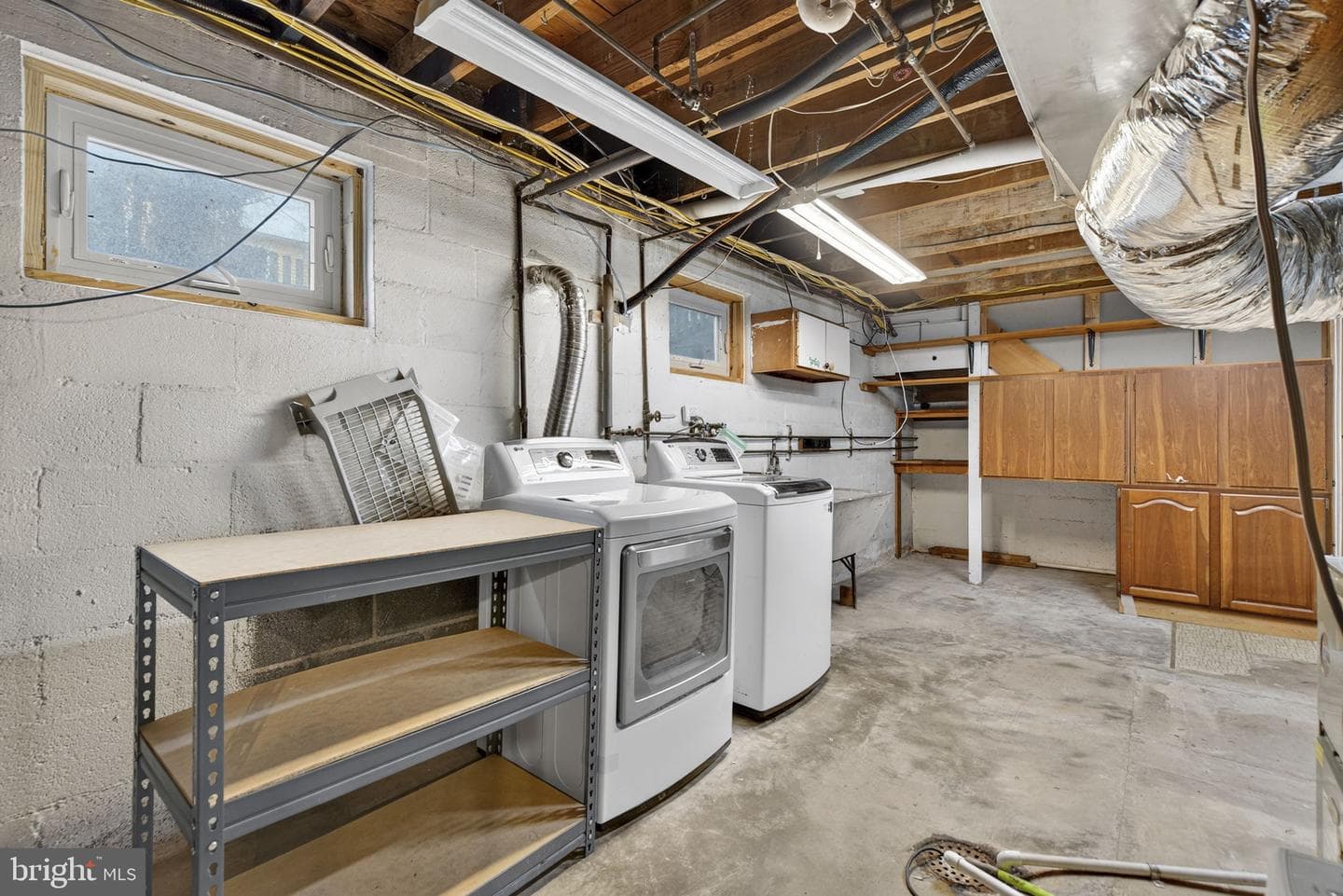 335 W Asher Street photo 43