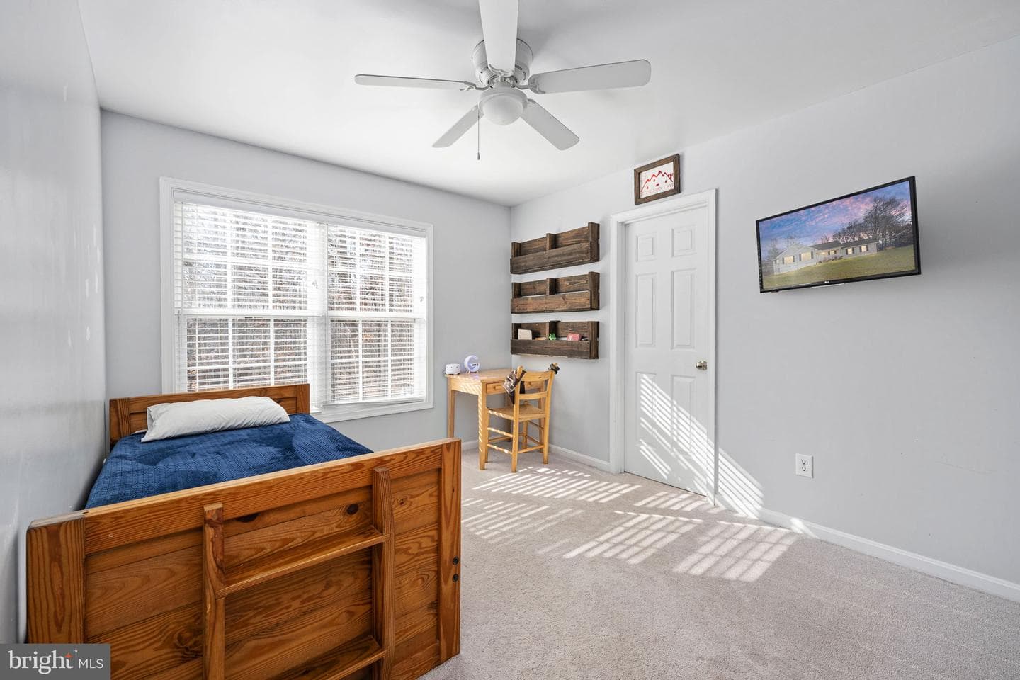 24461 Oak Forest Drive photo 16