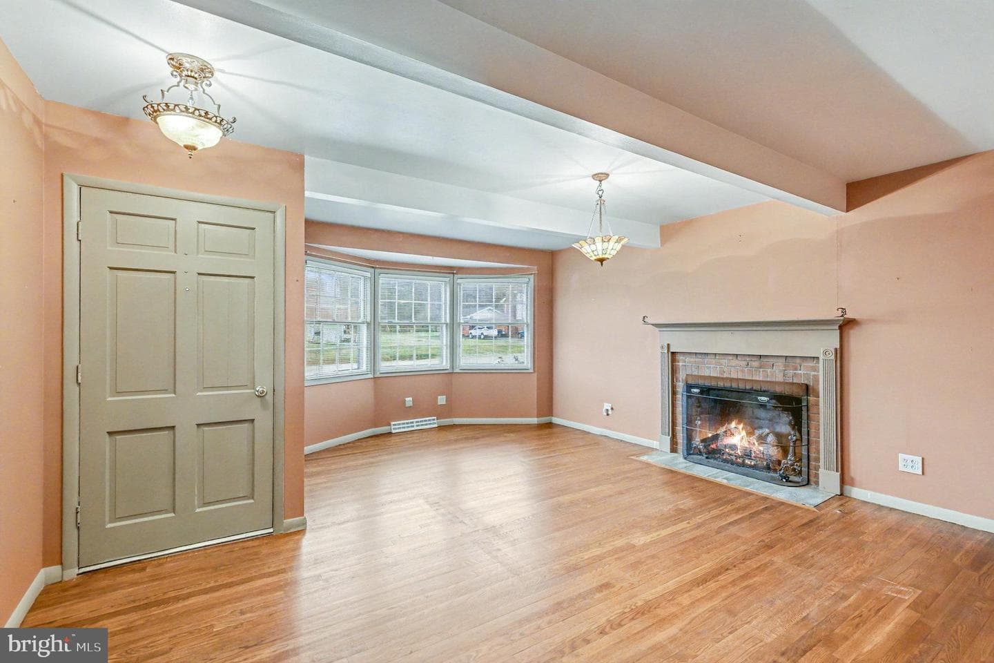 19484 Williams Drive photo 3