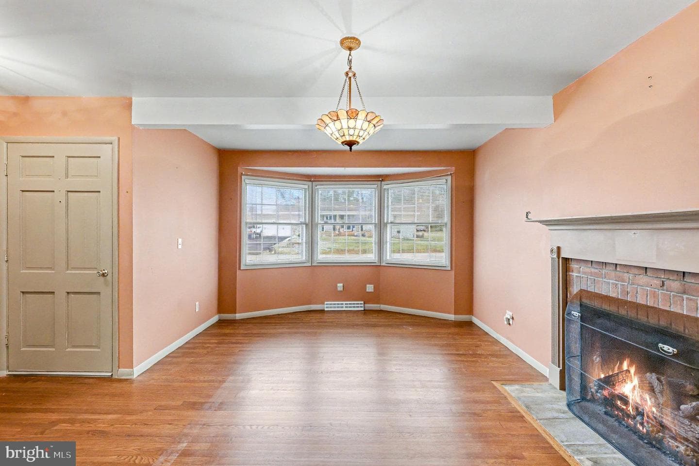 19484 Williams Drive photo 4