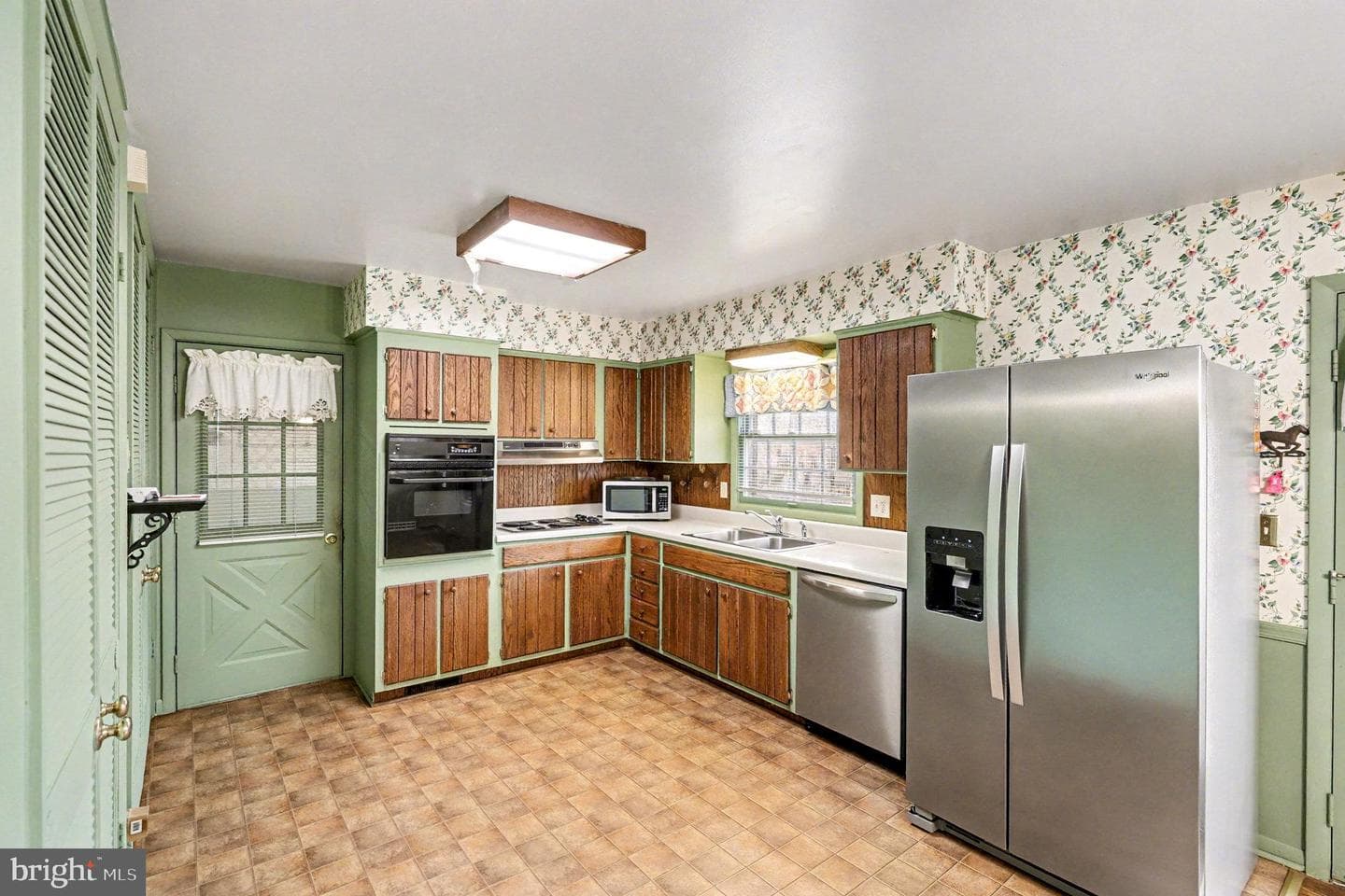 19484 Williams Drive photo 6