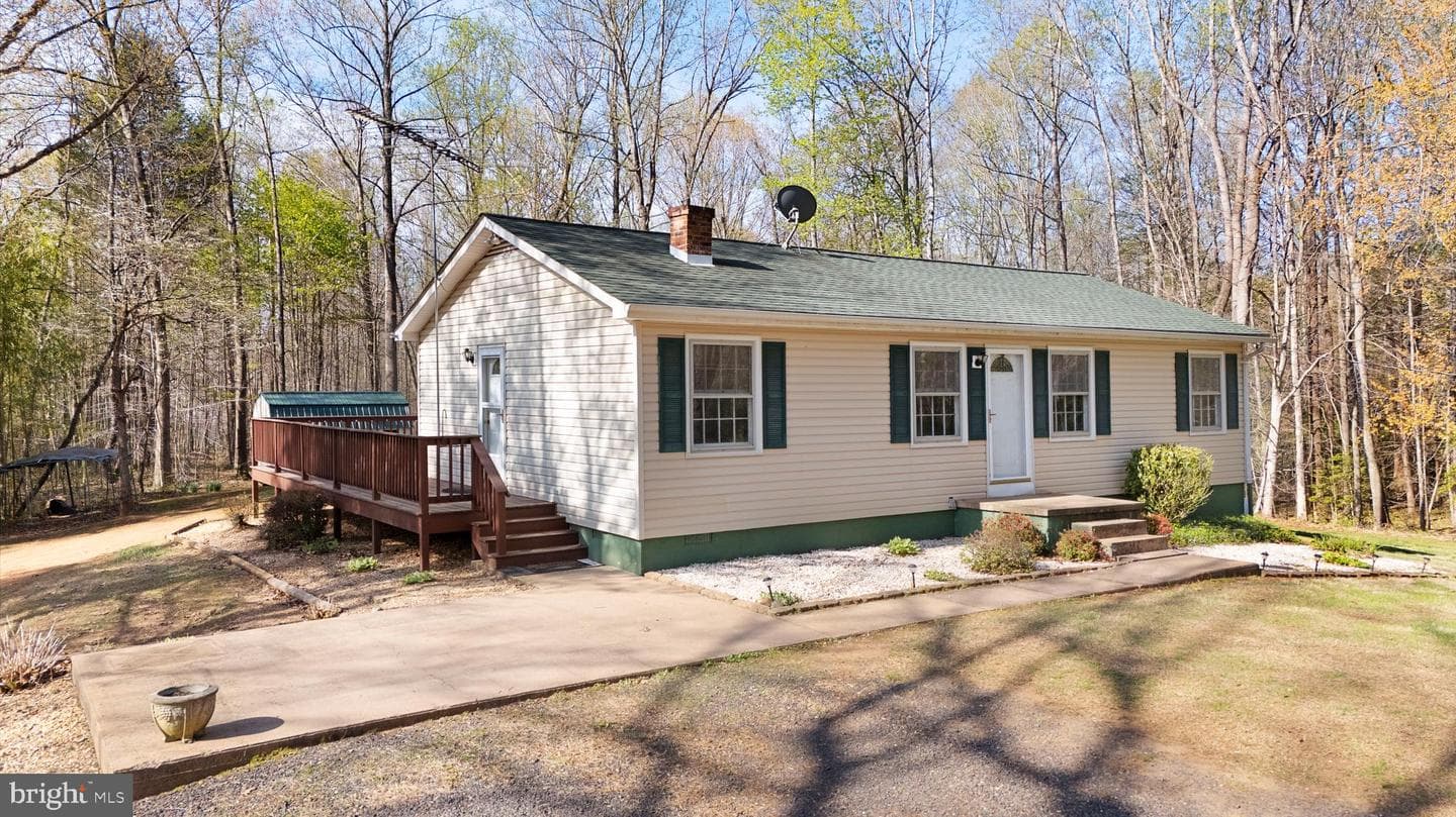 15366 Black Hill Road photo 3