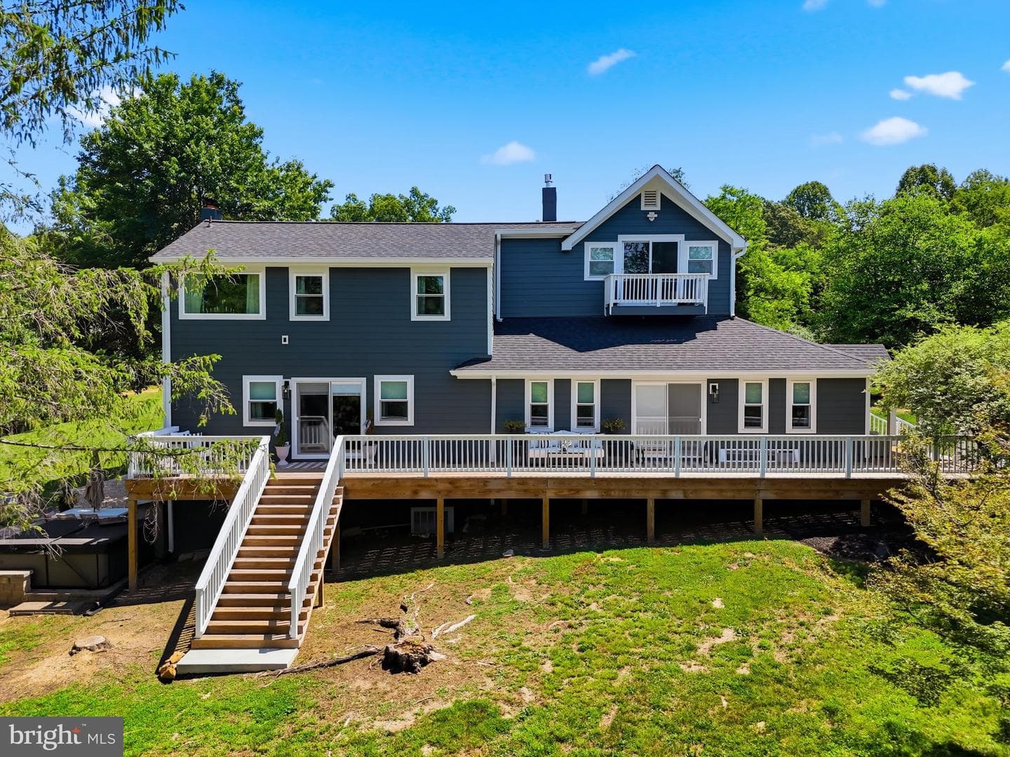 12095 Old Stillhouse Rd, Boston