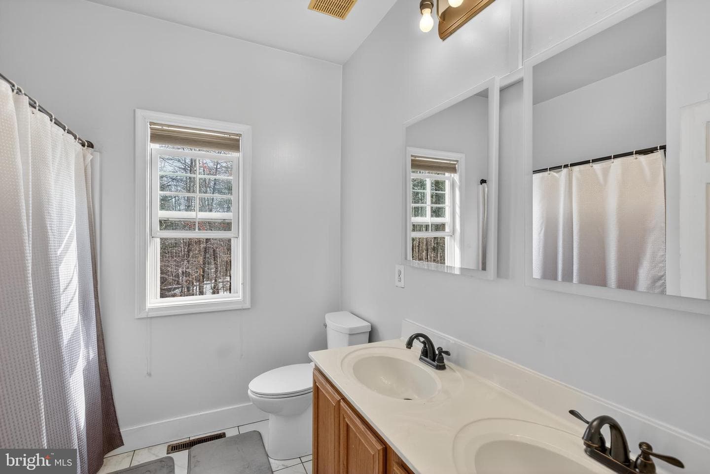 18020 Albert Drive photo 25