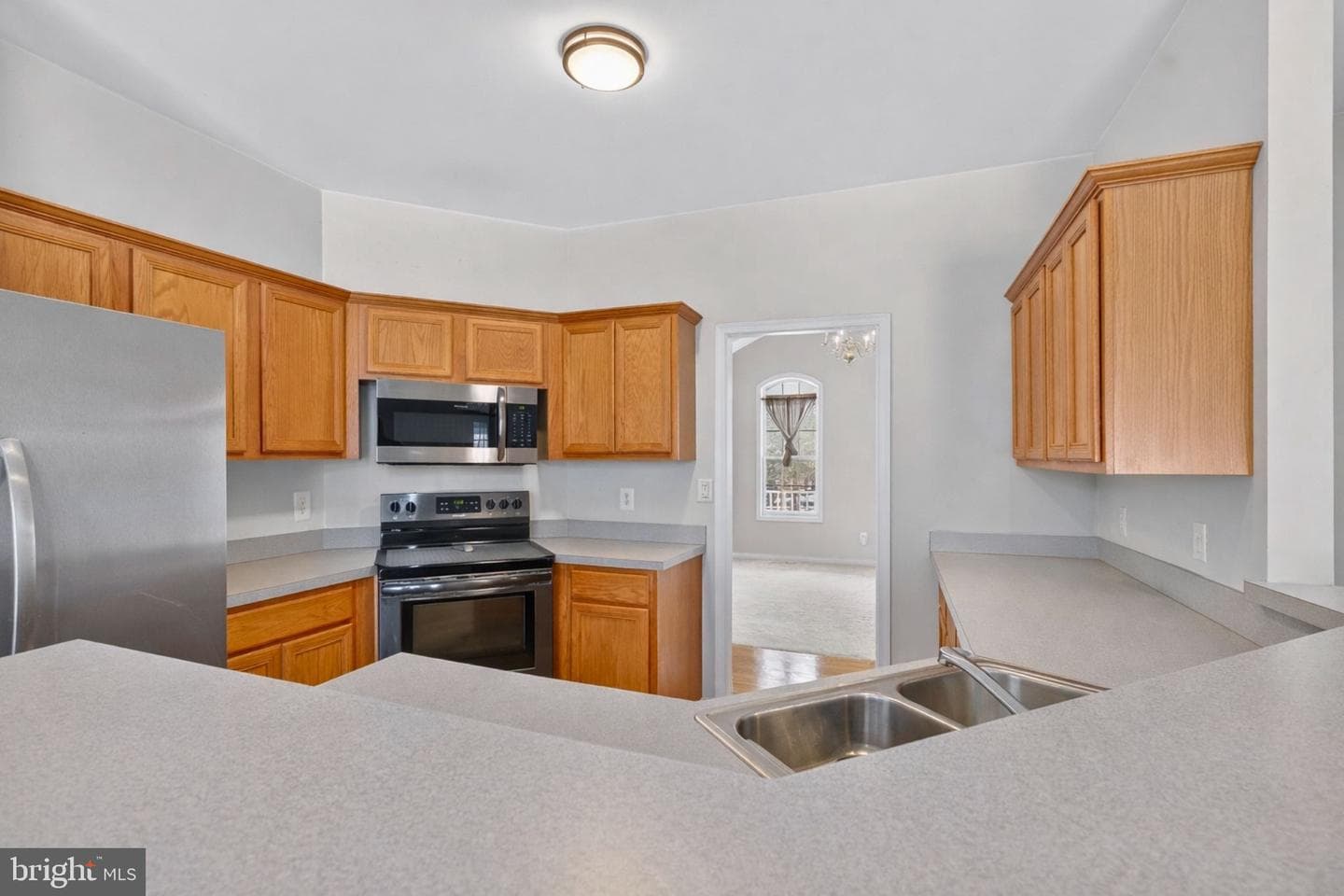 18020 Albert Drive photo 5