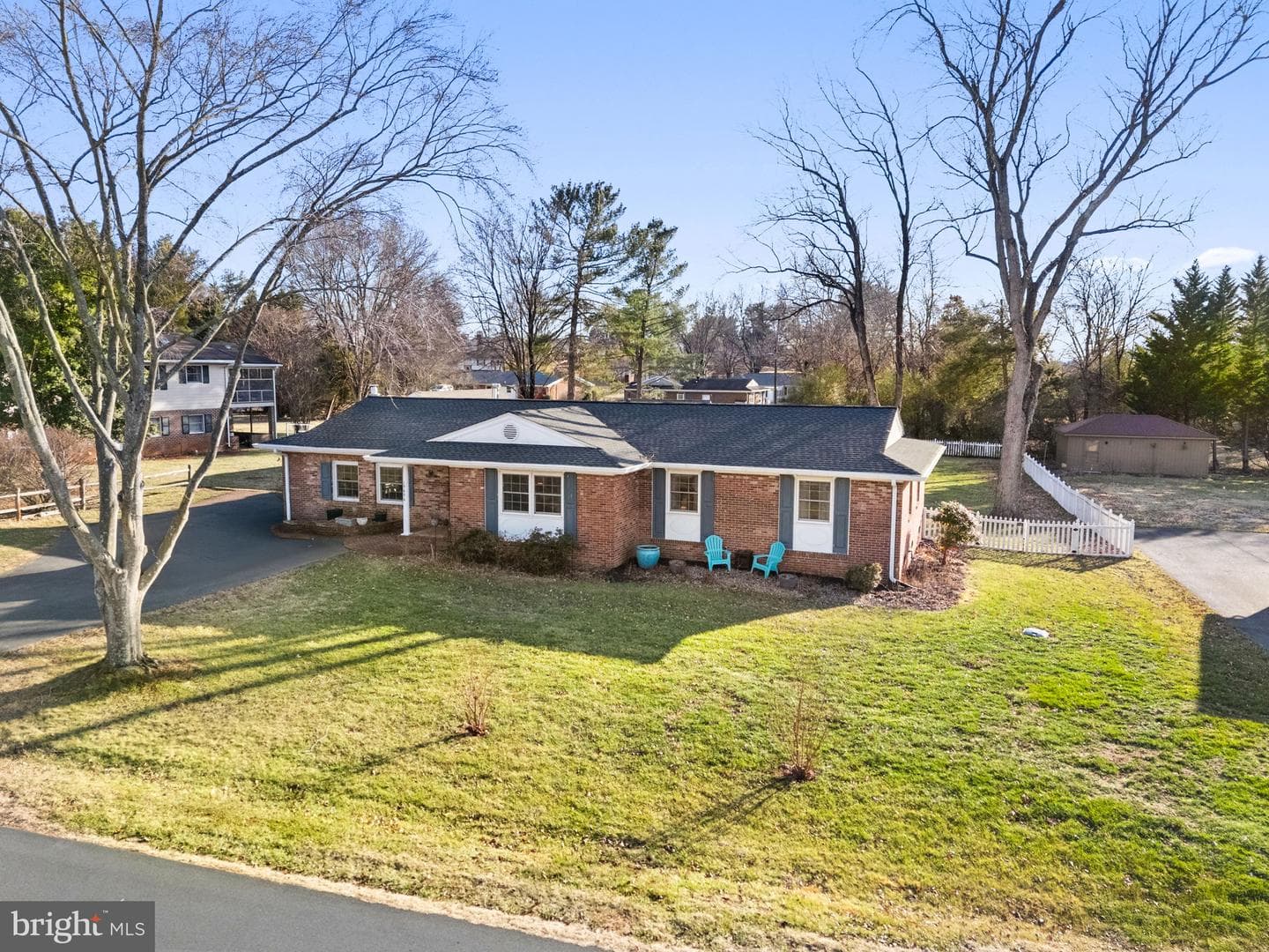 19494 Williams Drive photo 2