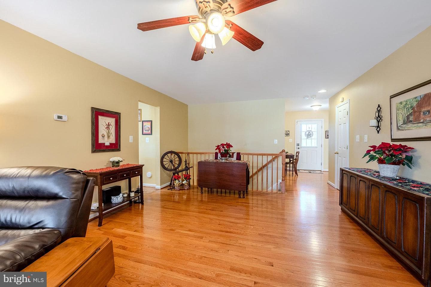 430 Covington Street photo 8
