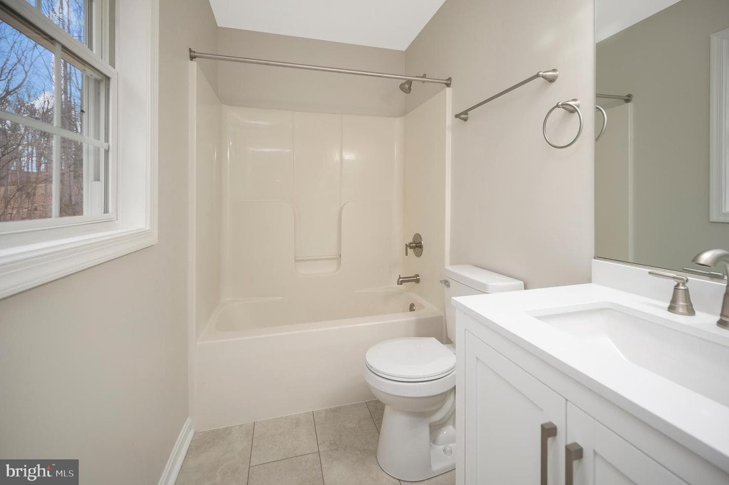 16008 Bruces Lane photo 31