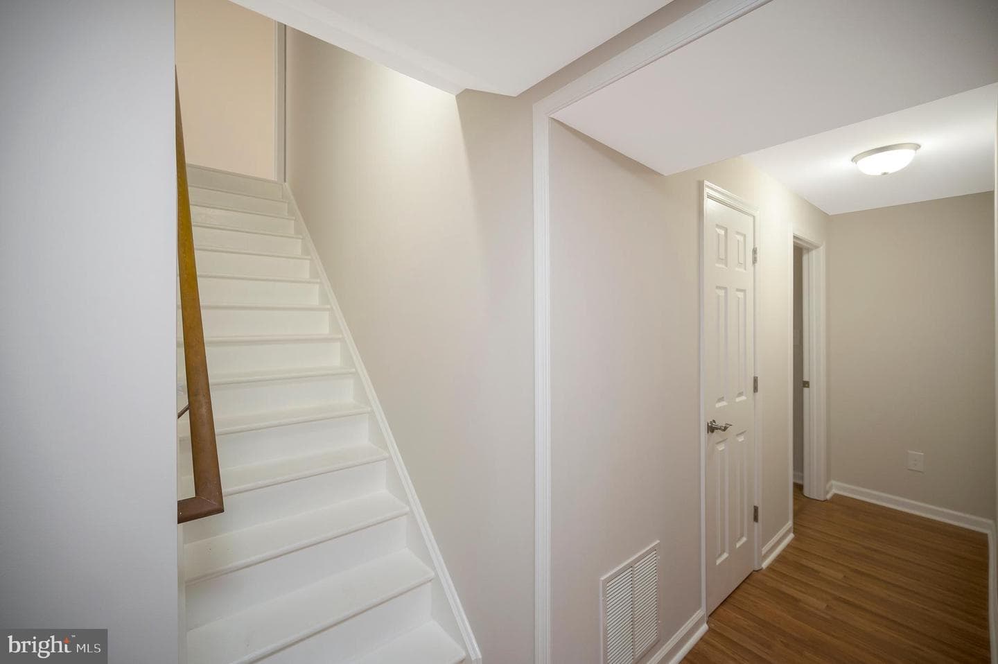 16008 Bruces Lane photo 36